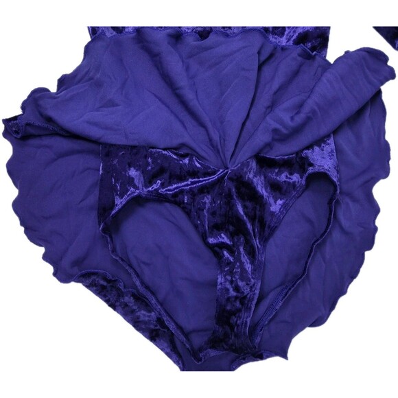 Gilda Marx XS Crushed Velvet High Neck Keyhole LS Skirt Leotard Dress Purple Y/J - Picture 10 of 16